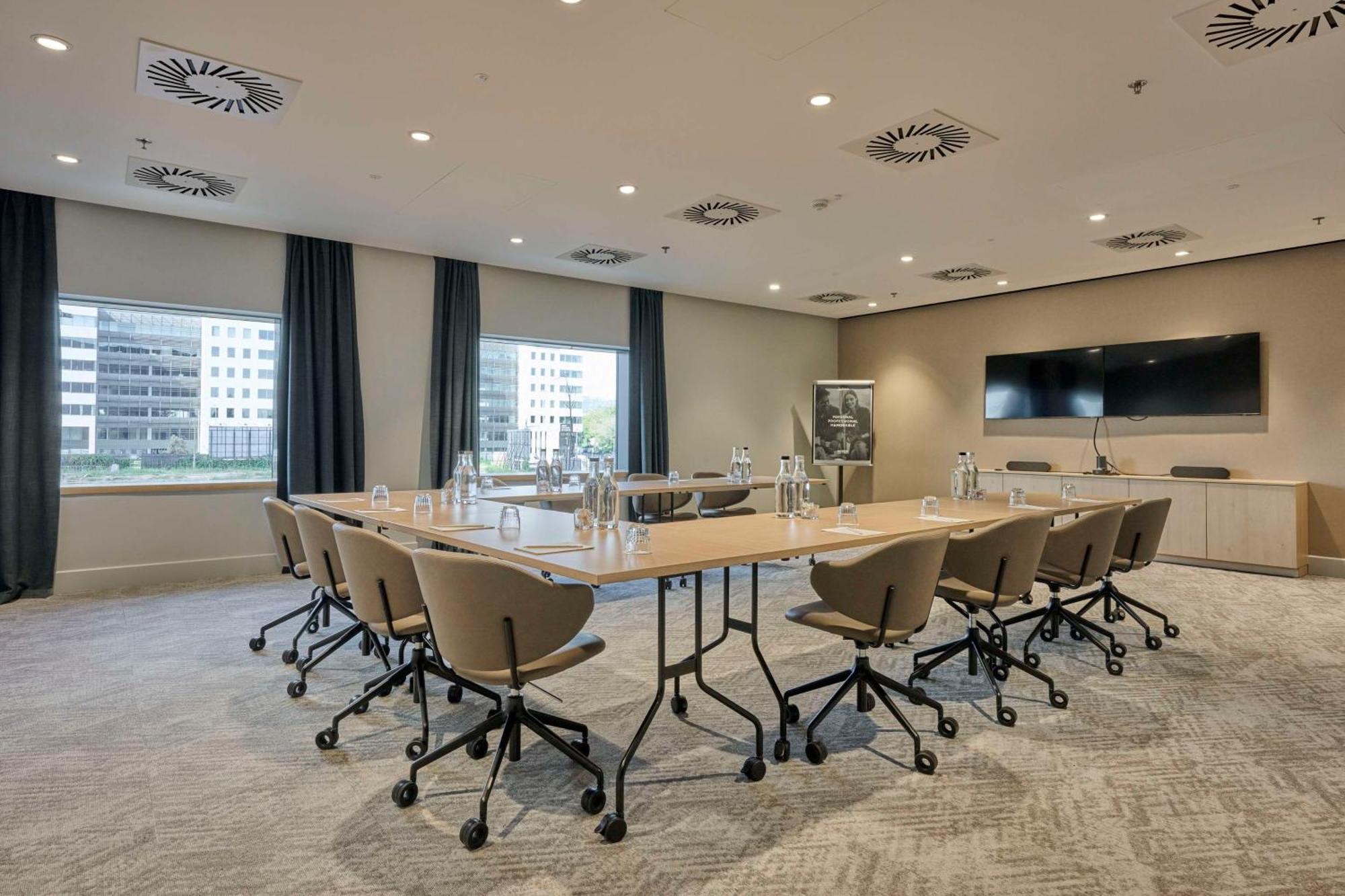 Radisson Hotel Budapest Budapart Экстерьер фото