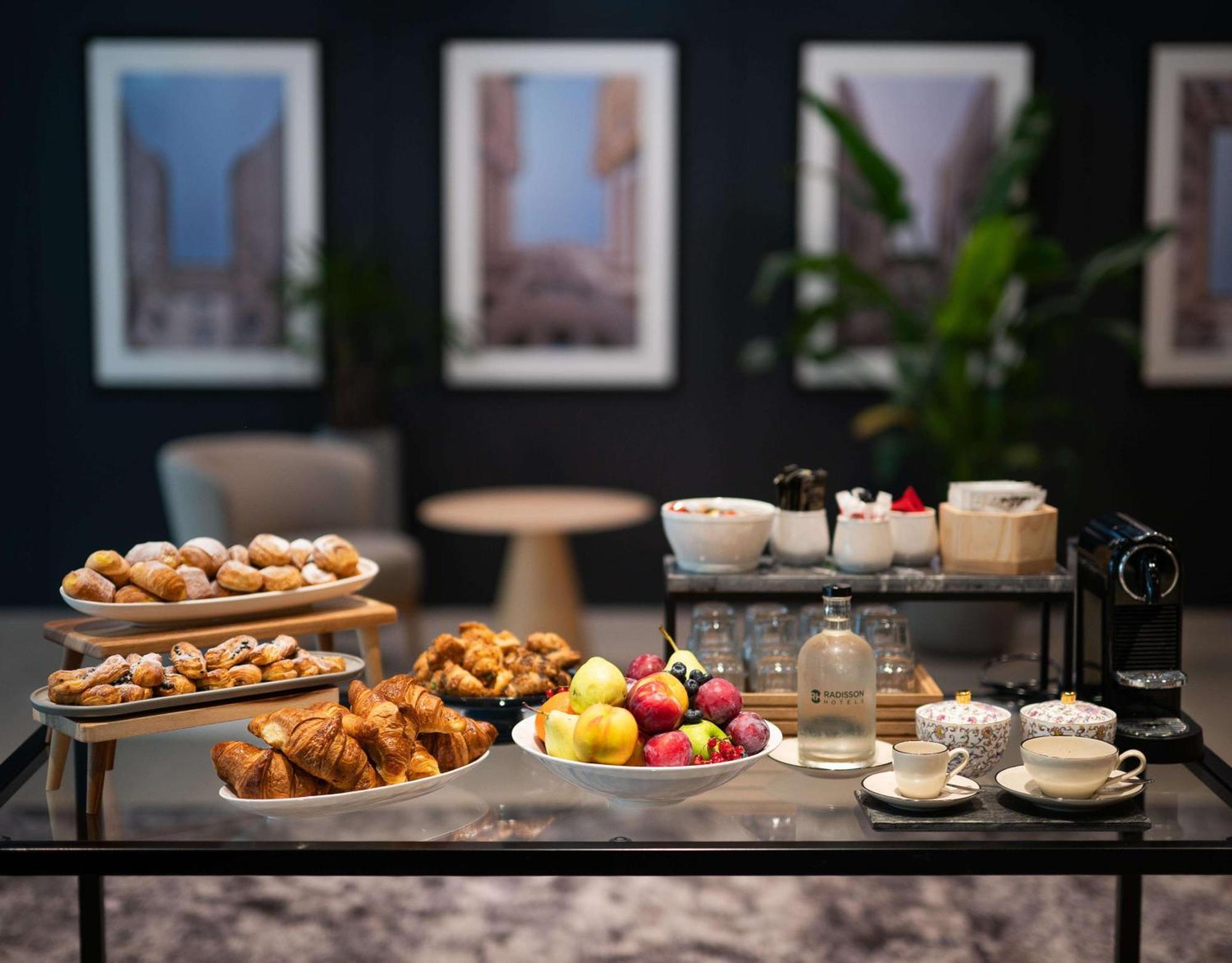Radisson Hotel Budapest Budapart Экстерьер фото
